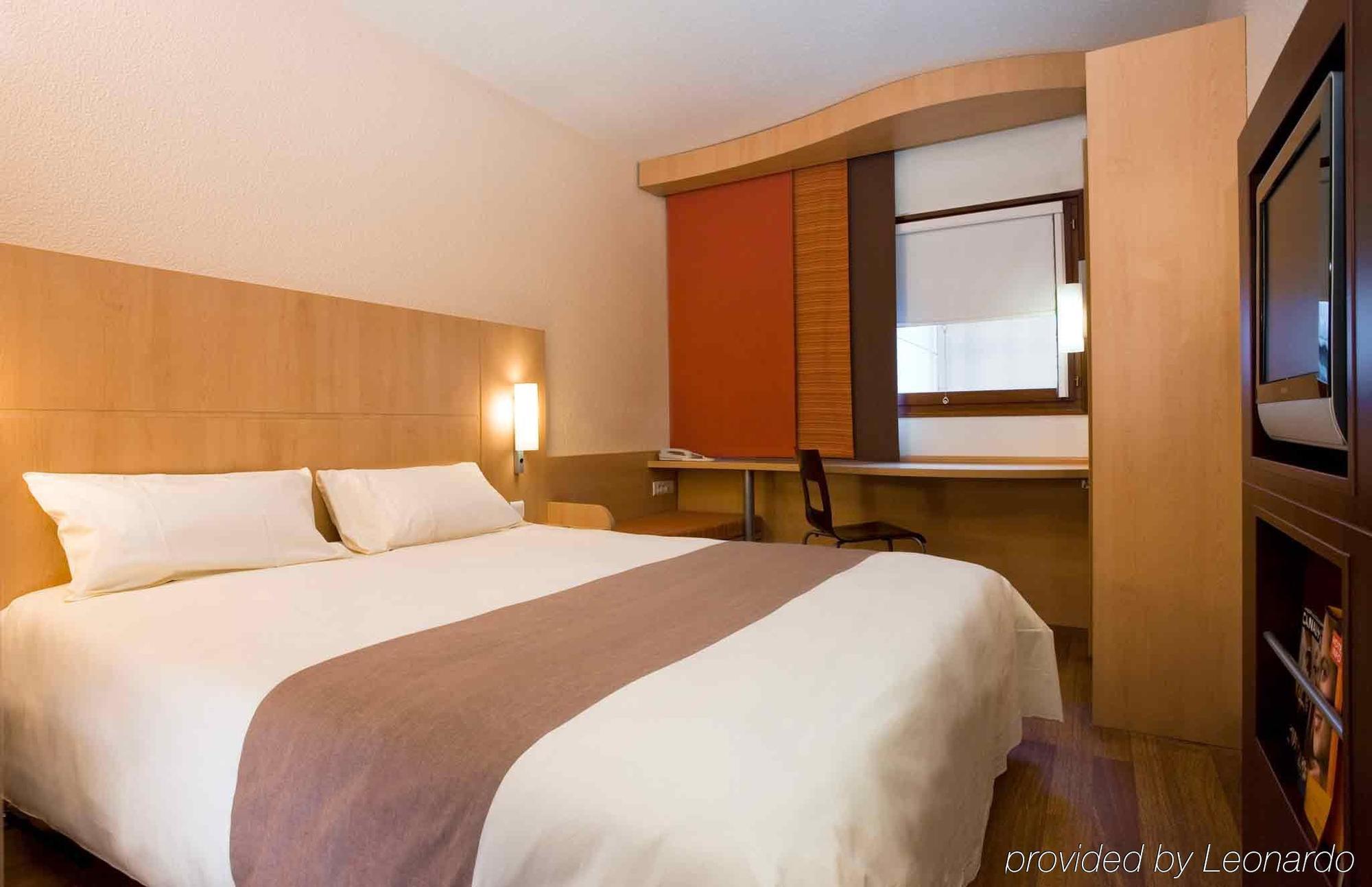 Ibis Mulhouse Centre Filature Hotel Exterior photo