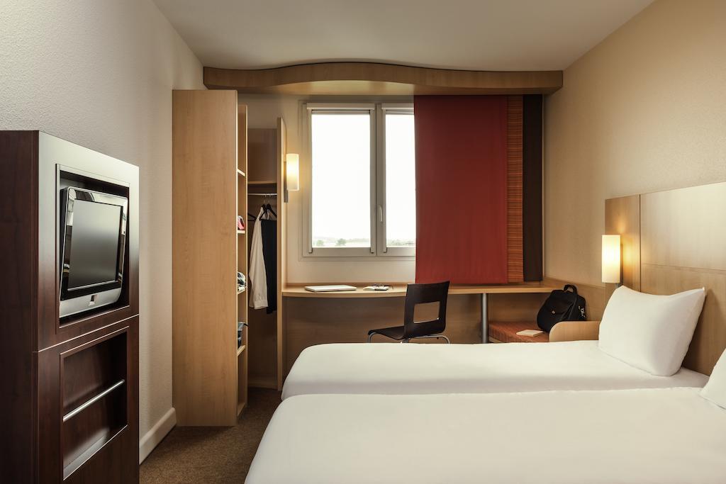Ibis Mulhouse Centre Filature Hotel Exterior photo