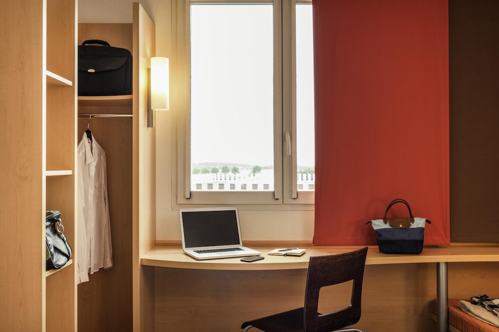 Ibis Mulhouse Centre Filature Hotel Exterior photo